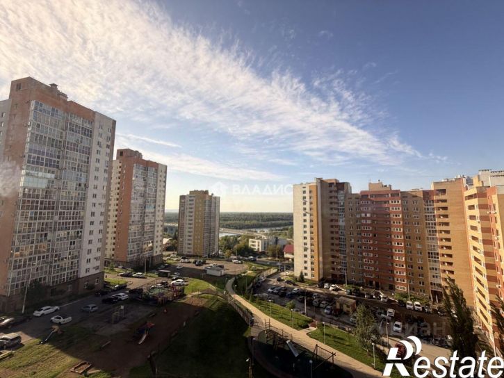 2-комн квартира улица Габдуллы Амантая, 10,  д. 10