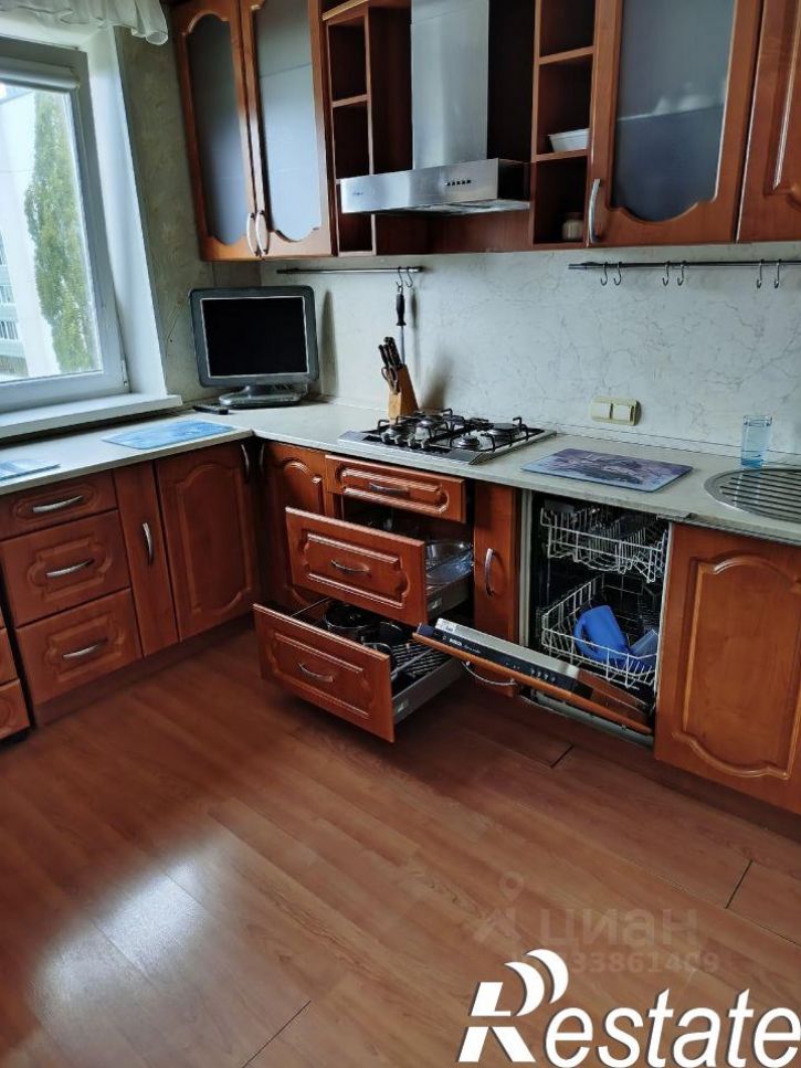 3-комн квартира улица Баязита Бикбая, 28,  д. 28