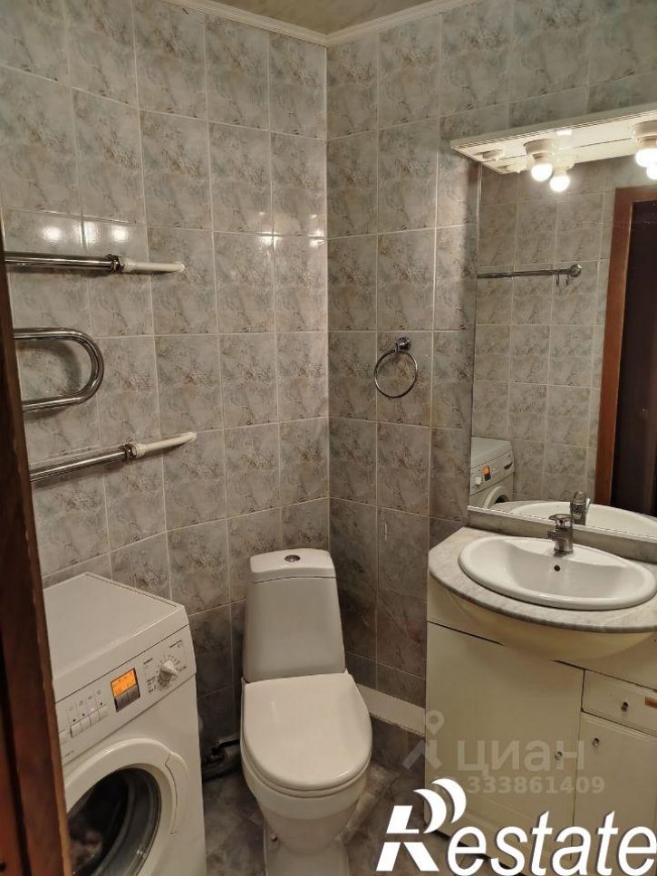3-комн квартира улица Баязита Бикбая, 28,  д. 28