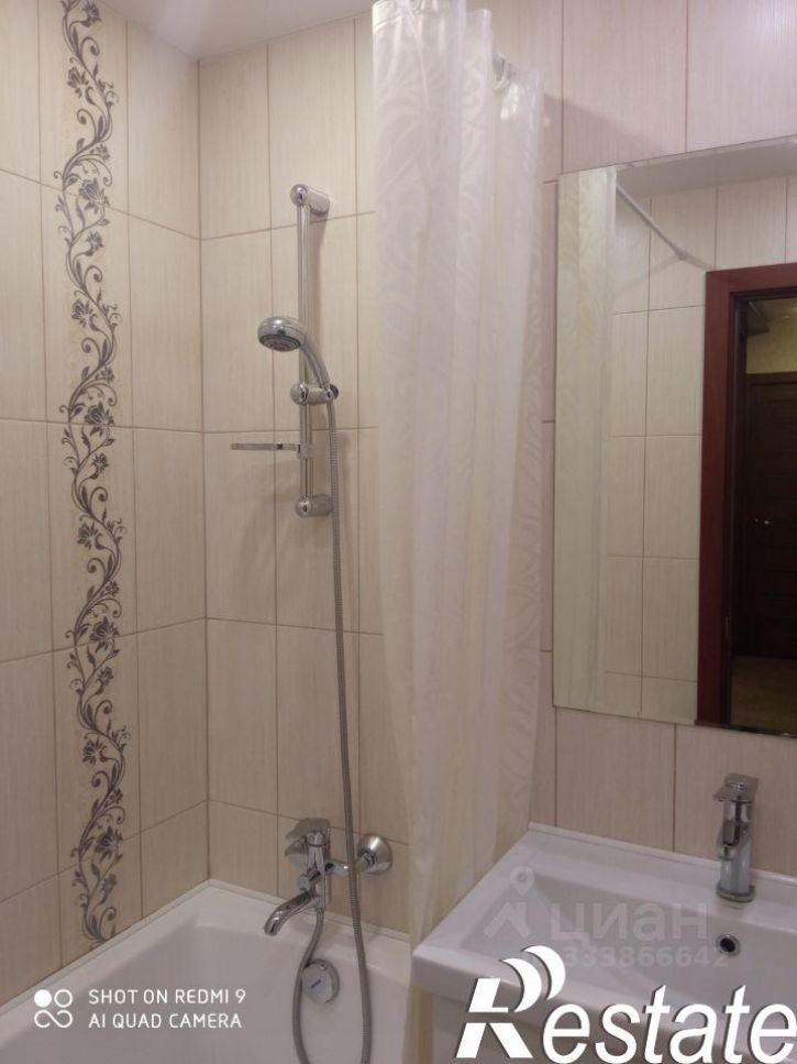 3-комн квартира улица Джалиля Киекбаева, 17,  д. 17