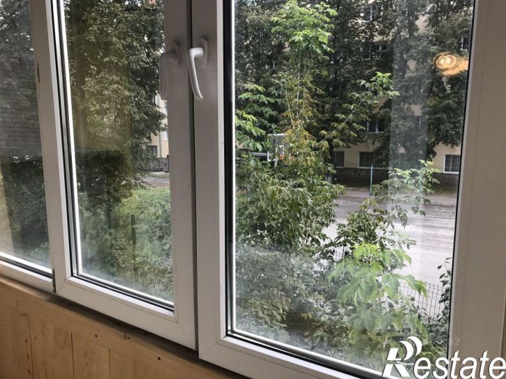 2-комн квартира улица Свердлова, 56,  д. 56