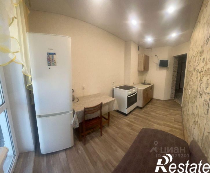1-комн квартира улица Евгения Столярова, 4Б,  д. 4Б