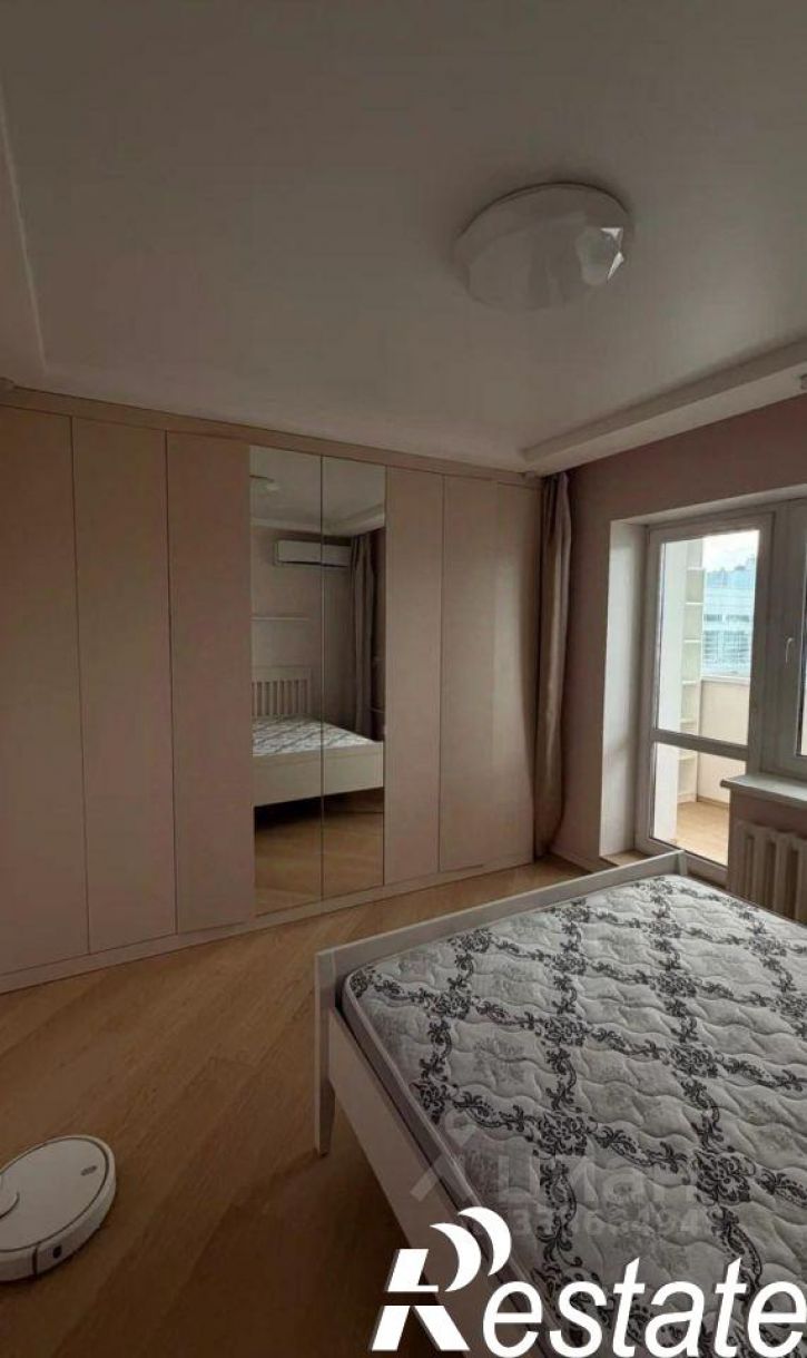 3-комн квартира Краснодонская улица, 3,  д. 3