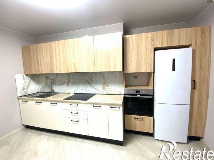 2-комн квартира улица Рихарда Зорге, 17/2,  д. 17/2