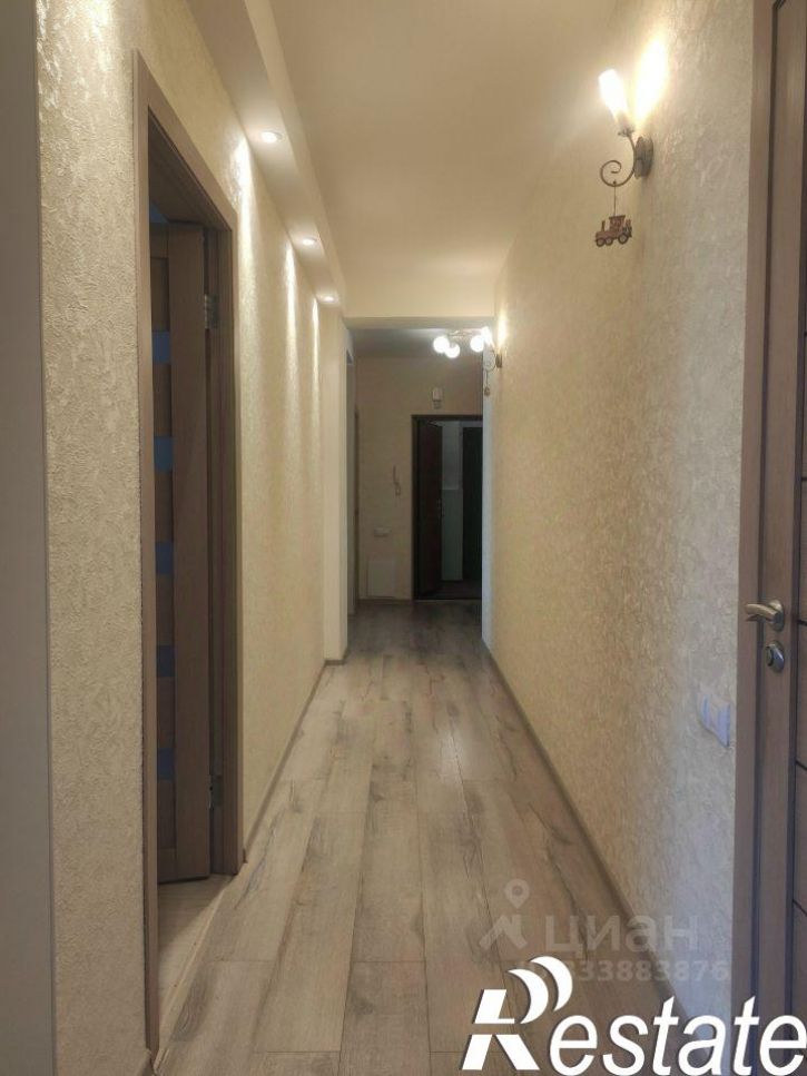 3-комн квартира улица Цюрупы, 40,  д. 40