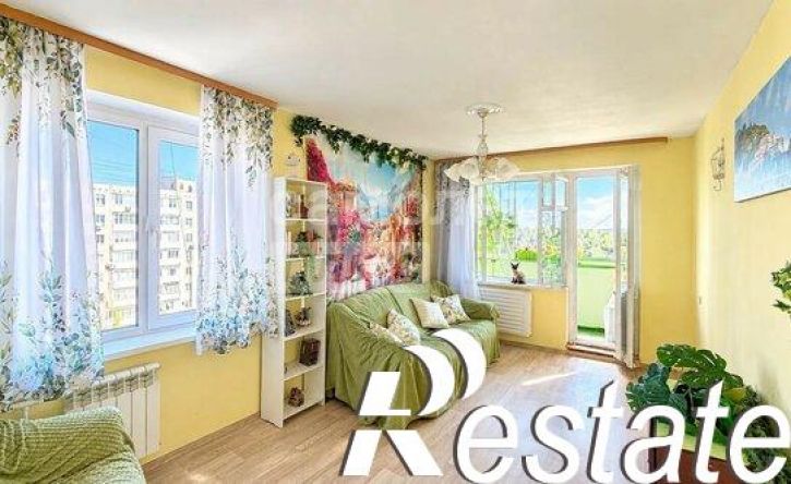 3-комн квартира улица Авроры, 5,  д. 5