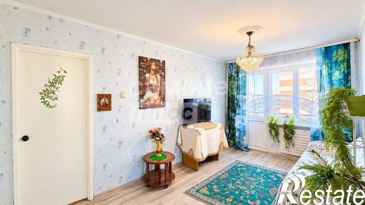 3-комн квартира улица Авроры, 5,  д. 5