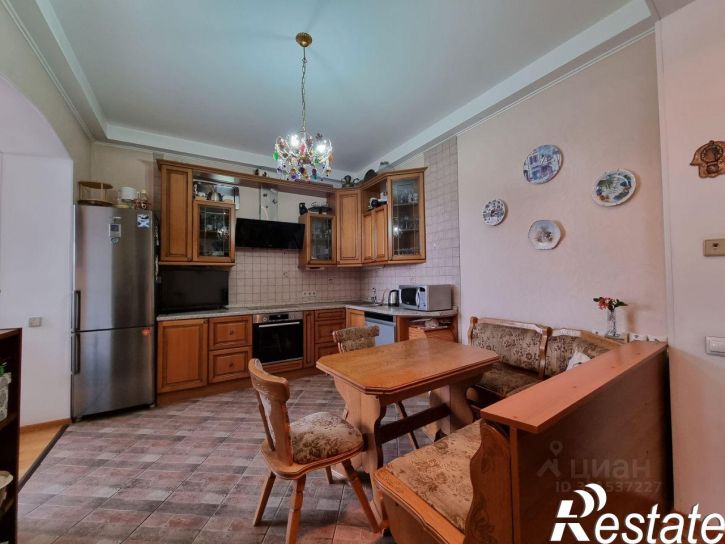 4-комн квартира улица Чернышевского, 84,  д. 84