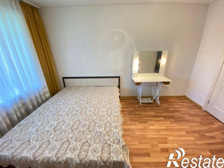 3-комн квартира улица 8 Марта, 16,  д. 16