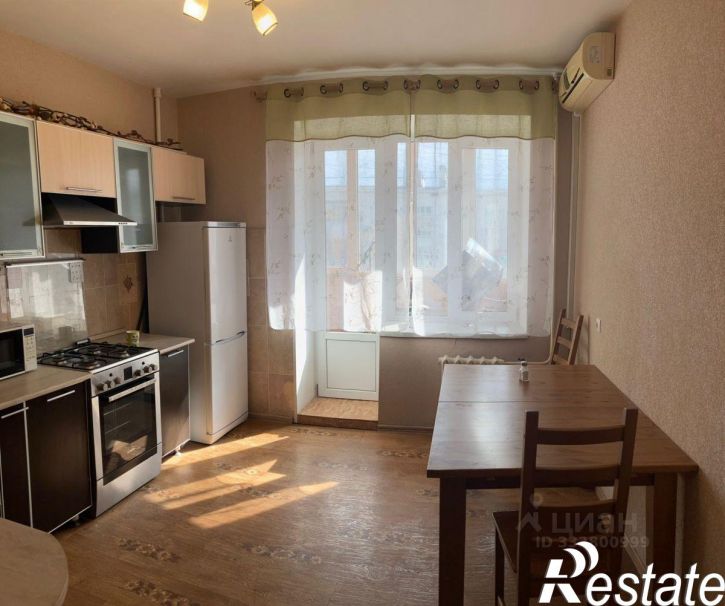 1-комн квартира Революционная улица, 34/1,  д. 34/1