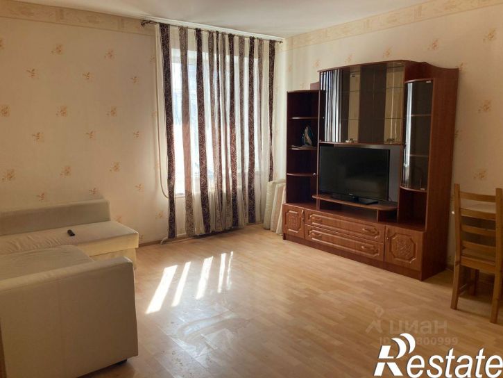 1-комн квартира Революционная улица, 34/1,  д. 34/1