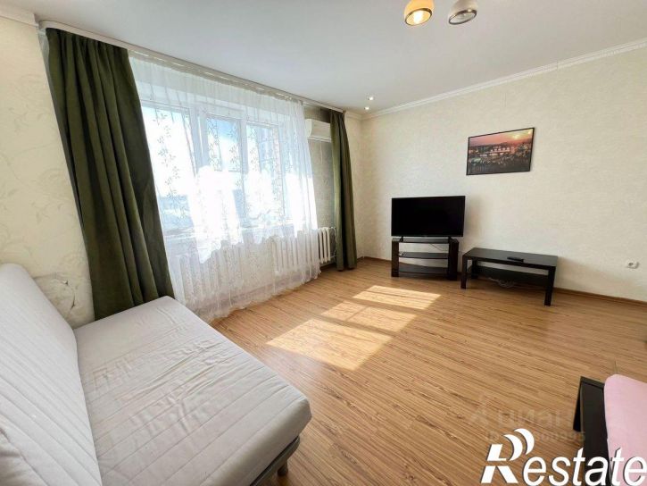 1-комн квартира Коммунистическая улица, 14,  д. 14