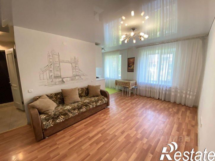 3-комн квартира улица 8 Марта, 16,  д. 16