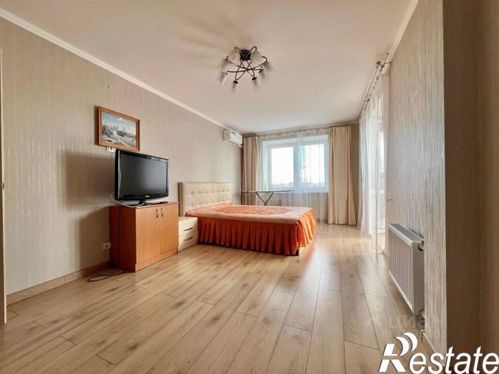 2-комн квартира улица Джалиля Киекбаева, 8,  д. 8