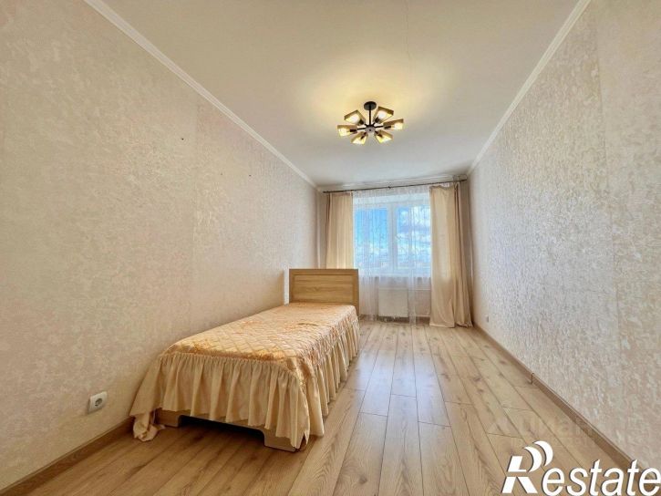 2-комн квартира улица Джалиля Киекбаева, 8,  д. 8