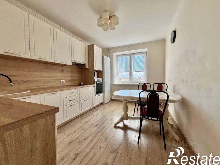 2-комн квартира улица Джалиля Киекбаева, 8,  д. 8