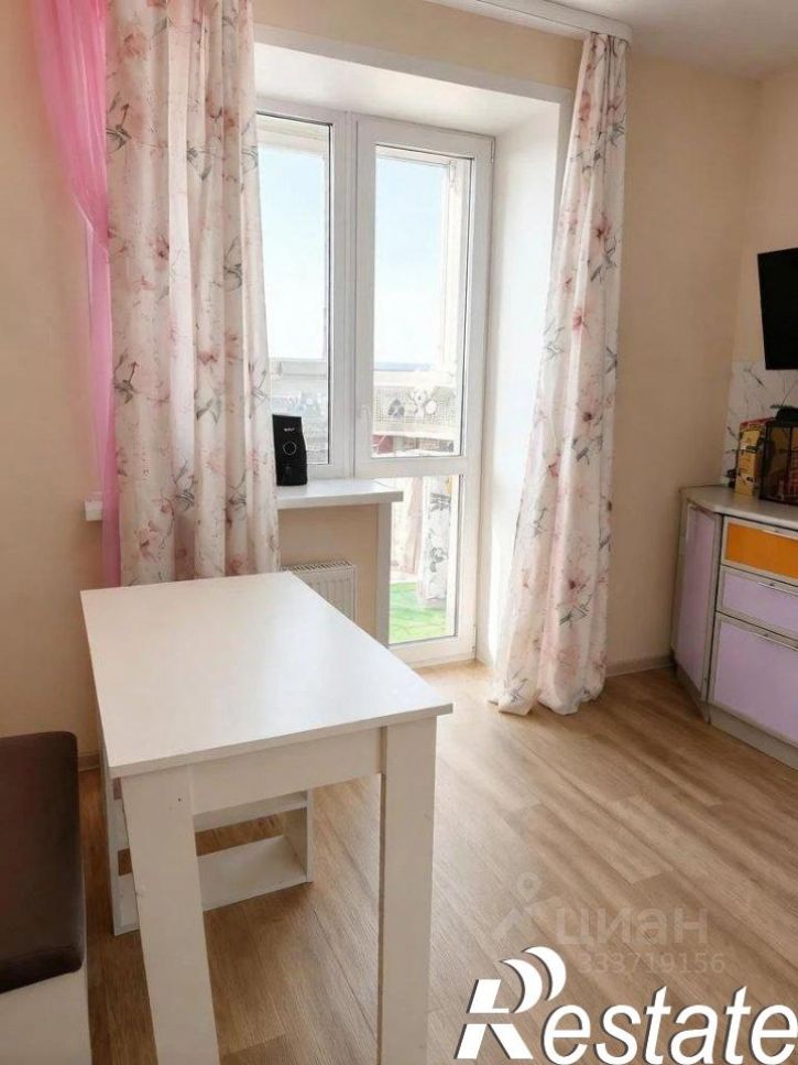 2-комн квартира улица Гази Загитова, 9/1,  д. 9/1