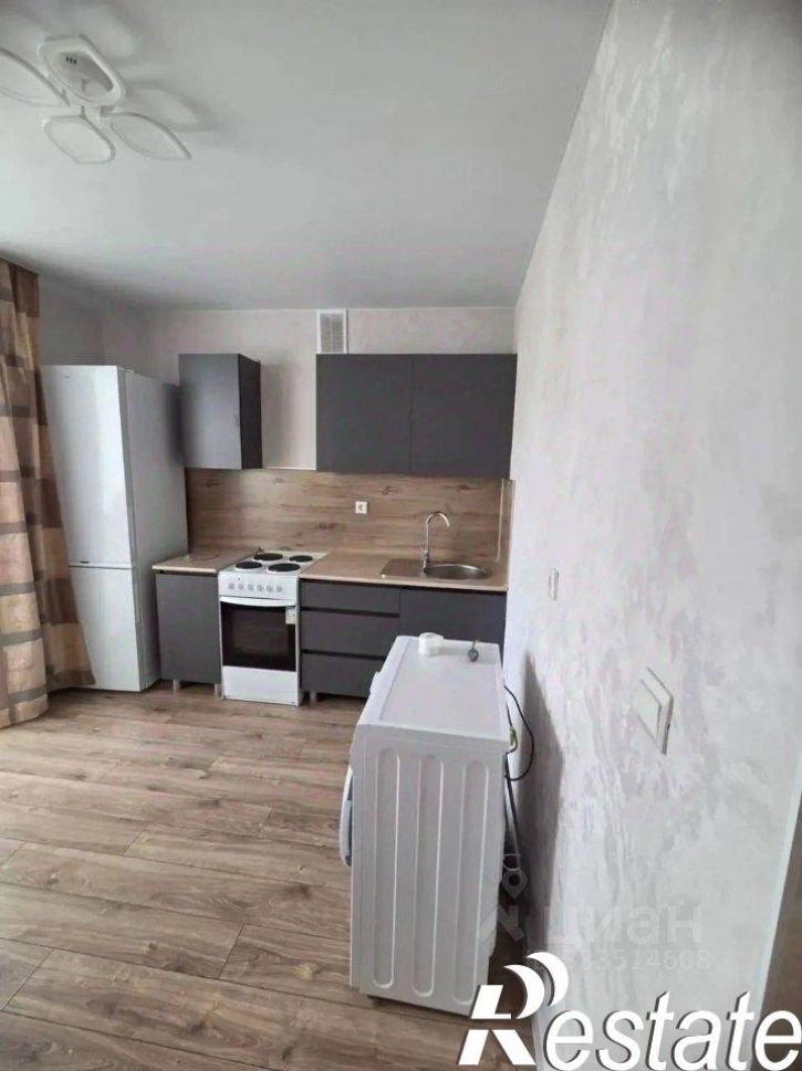 2-комн квартира улица Гази Загитова, 9/1,  д. 9/1