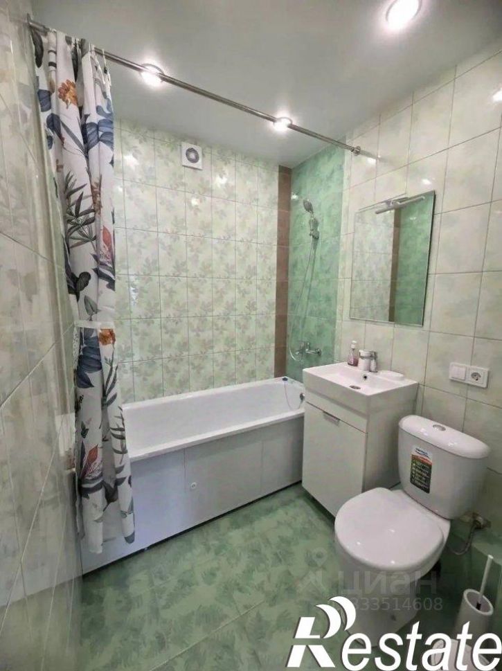 2-комн квартира улица Гази Загитова, 9/1,  д. 9/1