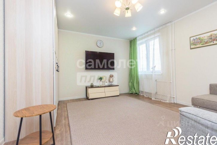 3-комн квартира улица Лётчиков, 2Б,  д. 2Б