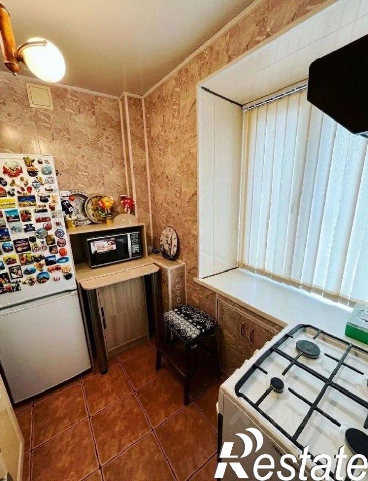 2-комн квартира Комсомольская улица, 37,  д. 37