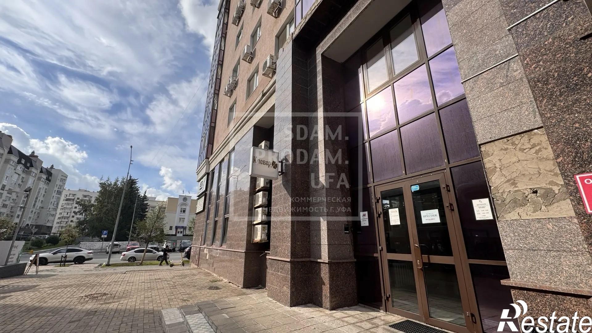 Сдать офис, помещение под офис за 51 250 рублей на Мустая Карима улица, д.16