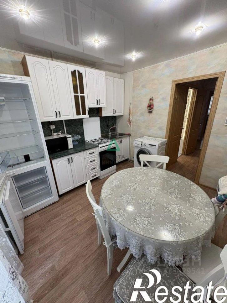 4-комн квартира улица Менделеева, 177/2,  д. 177/2