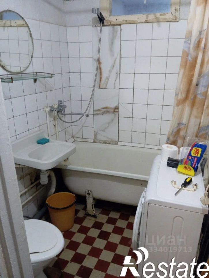 2-комн квартира проспект Октября, 62/2,  д. 62/2