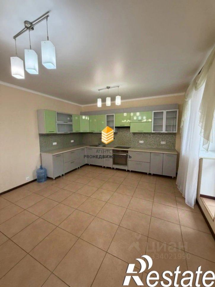 4-комн квартира улица Менделеева, 150/6,  д. 150/6