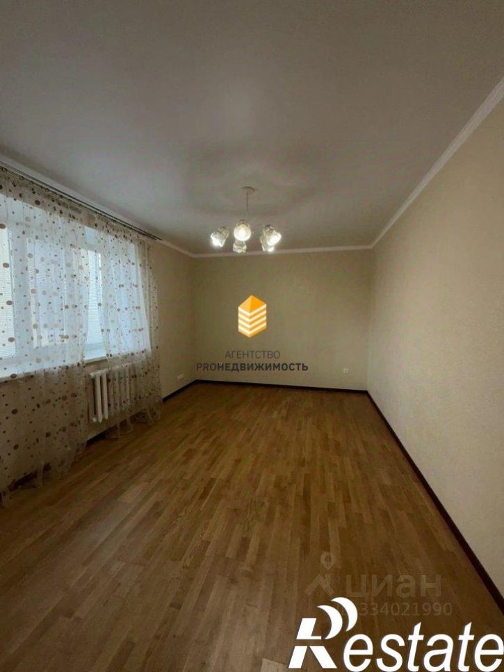 4-комн квартира улица Менделеева, 150/6,  д. 150/6