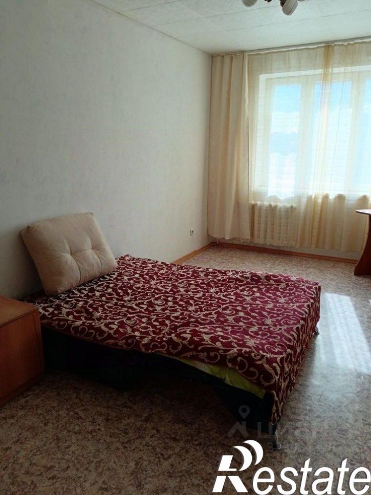 2-комн квартира улица Валерия Лесунова, 8,  д. 8
