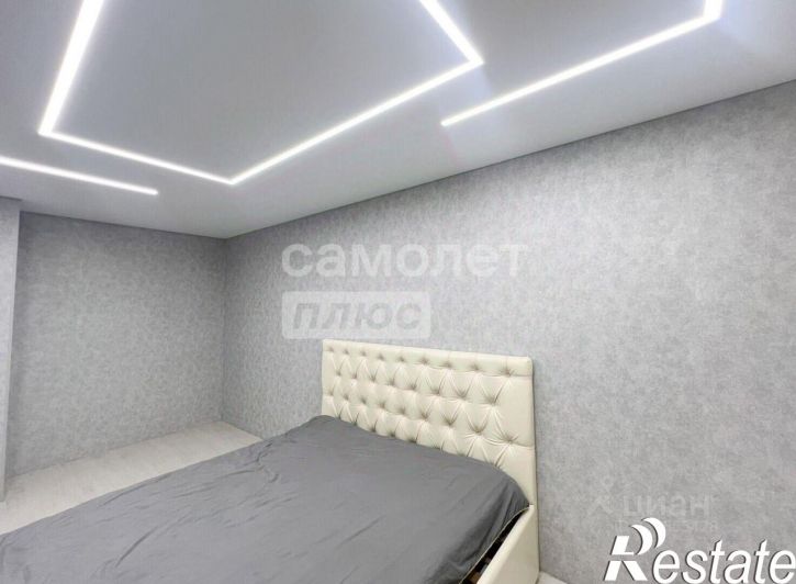 3-комн квартира Софьи Перовской улица, 22,  д. 22