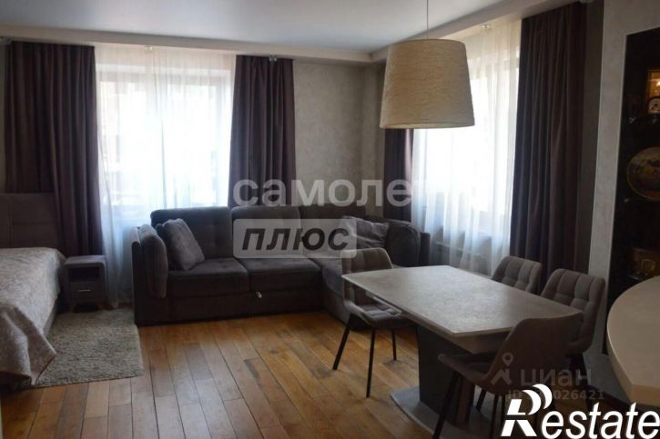 3-комн квартира улица Зайнаб Биишевой, 10,  д. 10