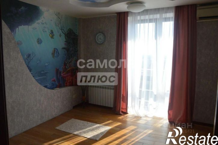 3-комн квартира улица Зайнаб Биишевой, 10,  д. 10