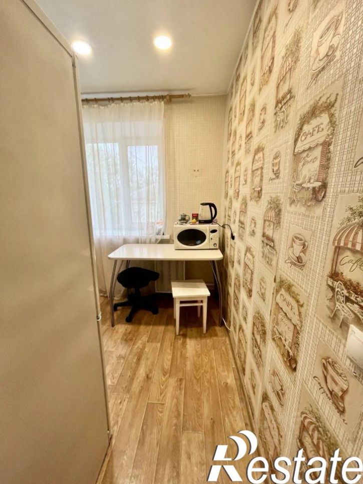 3-комн квартира улица Боткина, 3,  д. 3