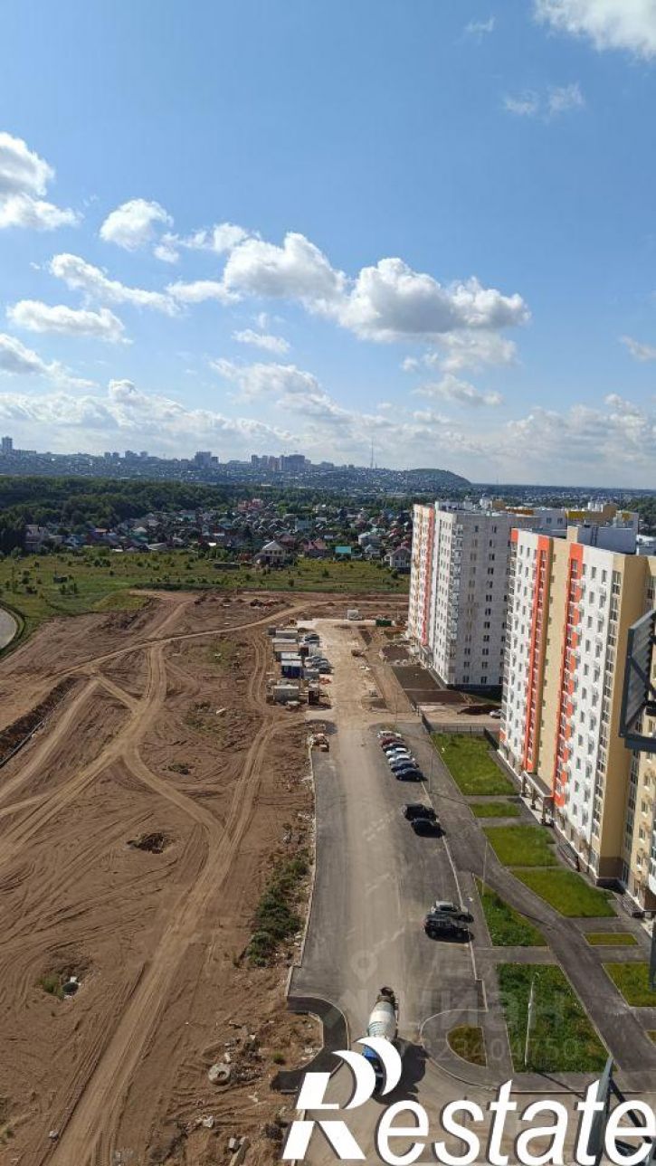 3-комн квартира проспект Дружбы Народов, 4,  д. 4
