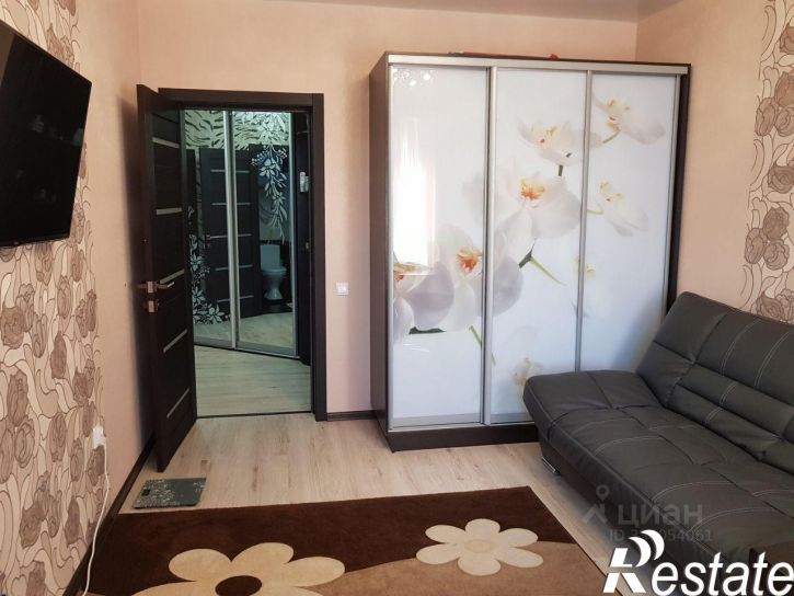3-комн квартира Айская улица, 22,  д. 22