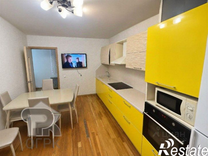 3-комн квартира улица Габдуллы Амантая, 10/1,  д. 10/1