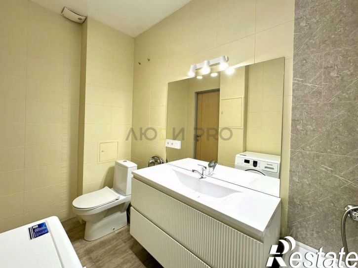 3-комн квартира улица Запотоцкого, 10,  д. 10