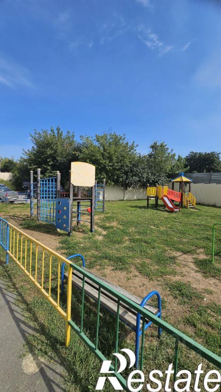 2-комн квартира улица Менделеева, 104,  д. 104