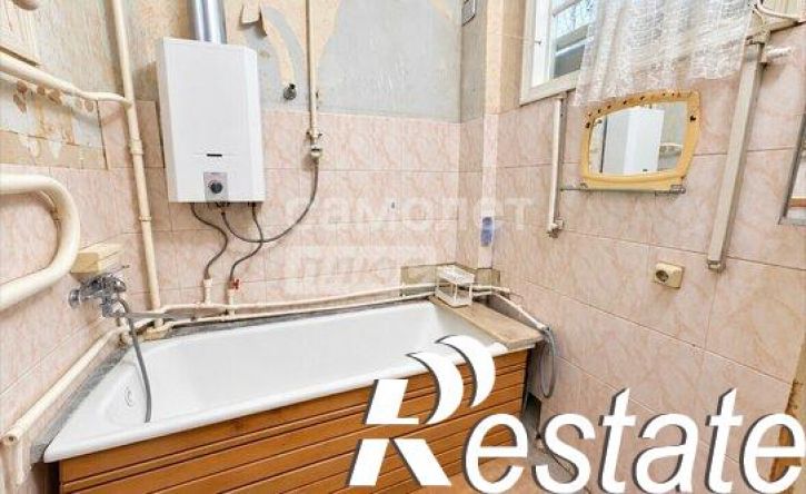 2-комн квартира улица Александра Невского, 22,  д. 22