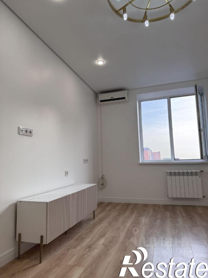 1-комн квартира Зайнаб Биишевой улица, 14,  д. 14