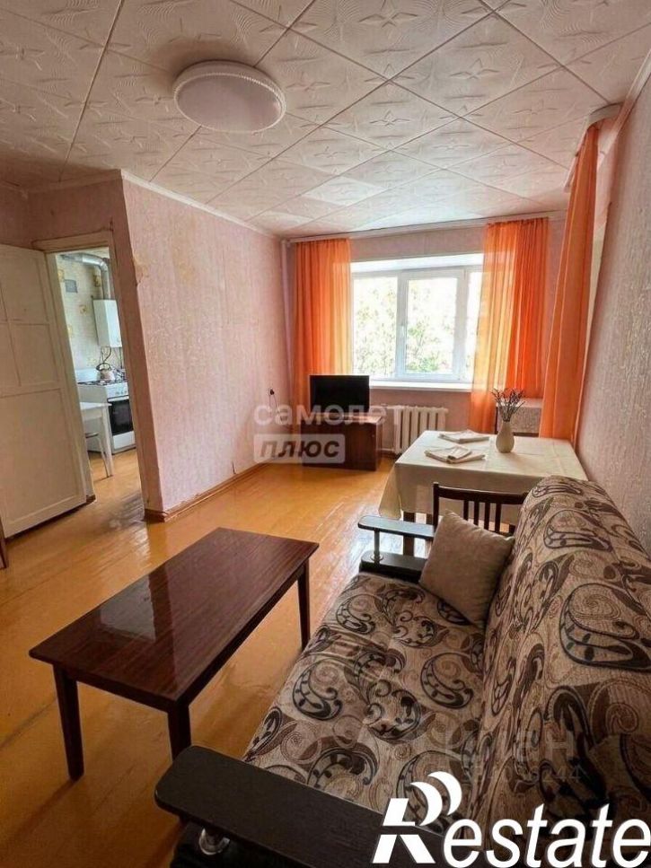 2-комн квартира улица Конституции, 7,  д. 7