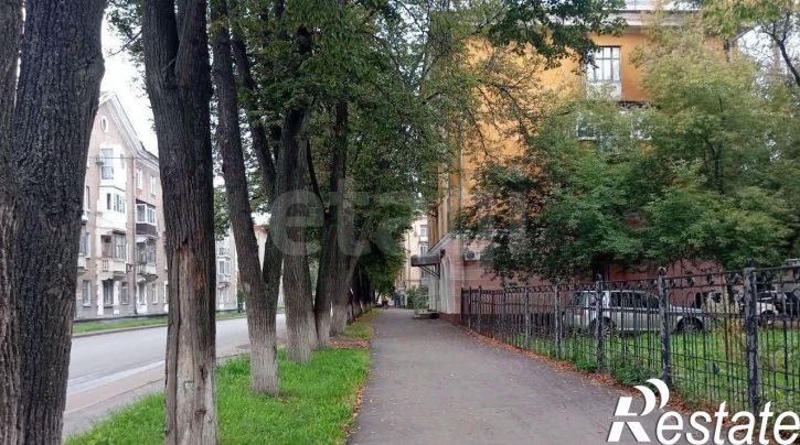 2-комн квартира улица Калинина, 3,  д. 3
