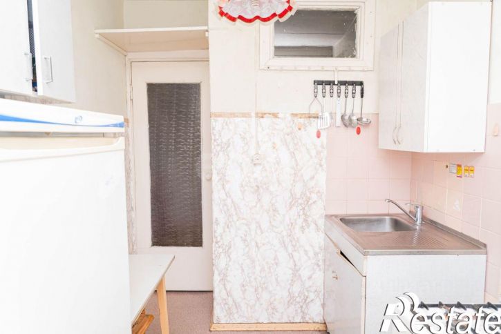 3-комн квартира улица Рихарда Зорге, 54,  д. 54