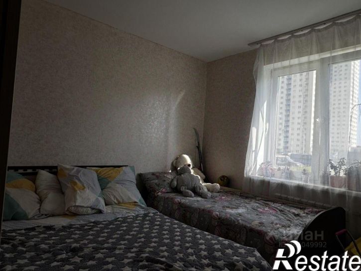 2-комн квартира улица Лётчика Кобелева, 3/1,  д. 3/1