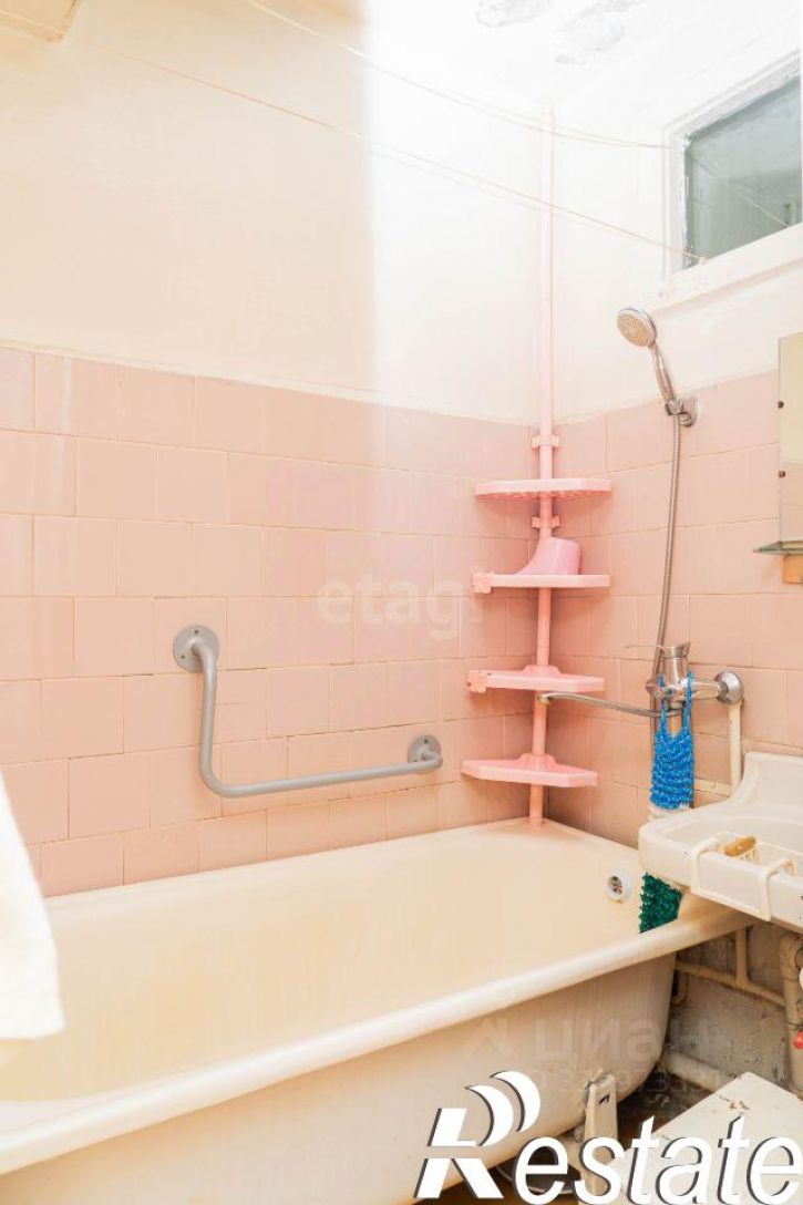 3-комн квартира улица Рихарда Зорге, 54,  д. 54