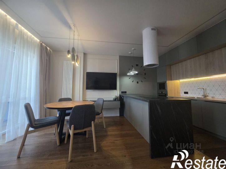3-комн квартира улица Пархоменко, 156Б,  д. 156Б