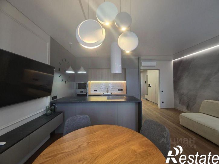 3-комн квартира улица Пархоменко, 156Б,  д. 156Б