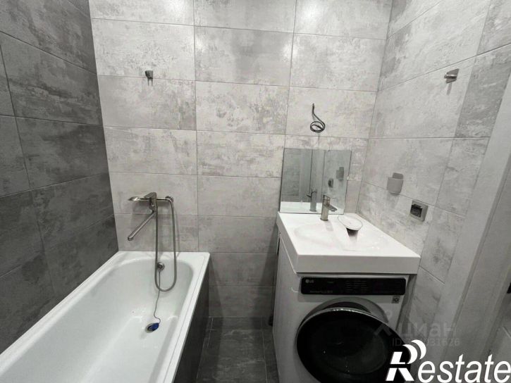 2-комн квартира улица Дмитрия Купцова, 2,  д. 2